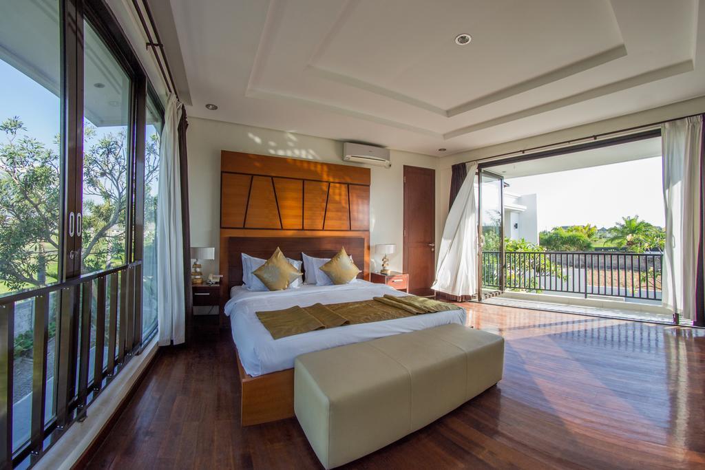 Villa Uma Girasole Canggu Buitenkant foto